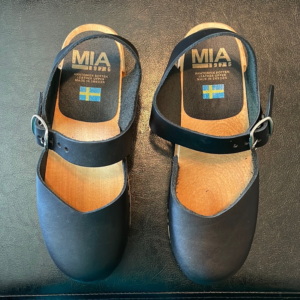 MIA Sofia Clogs